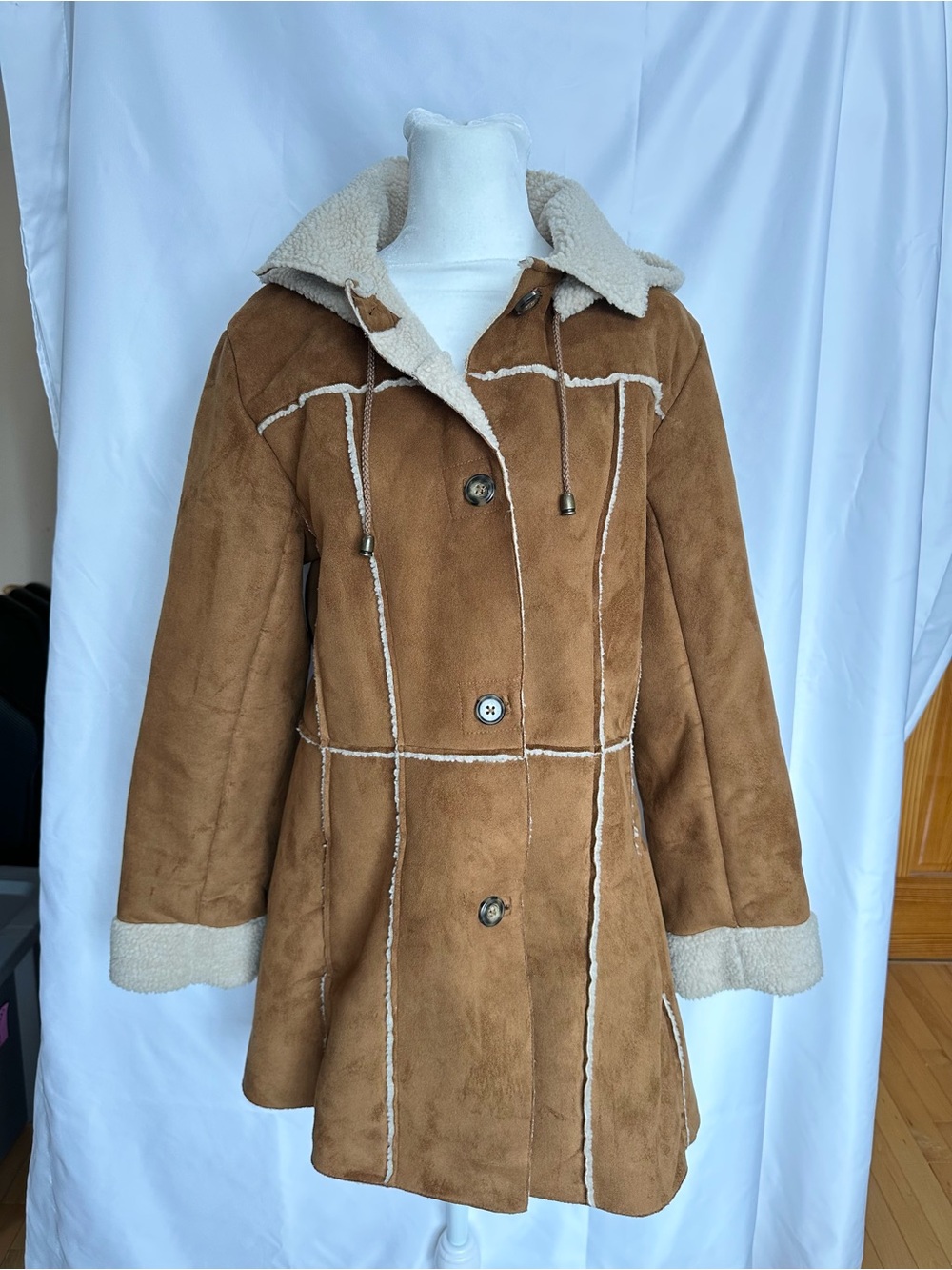 Fall/winter vintage brown/tan coat/jacket